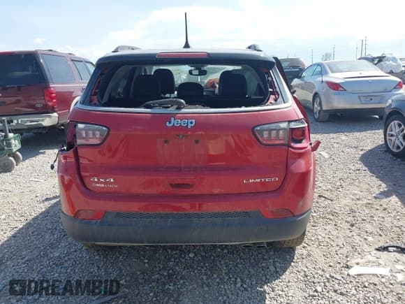 ✅ 2019 Jeep Compass Limited • VIN: 3C4NJDCB7KT596110 • Лот: 42108161. Опубликован ранее на IAAI с пробегом 99 319 миль. Бесплатный доступ к архиву аукционных продаж из США и подробный отчёт об истории автомобиля на DreamBid. Изображение 16.