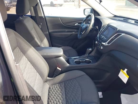 2020 Chevrolet Equinox LT with VIN 2GNAXUEV7L6278523, listed as a IAAI auction lot 43125738 with 48,807 mi miles and . Bid and sale history available at DreamBid. Image 5.