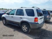 ✅ 2005 Ford Escape XLT • VIN: 1FMYU93125KA69876 • Lot: 42597136. Listed on IAAI with 186,396 mi. Free auction sales archive from the USA and detailed vehicle history report at DreamBid. Image 3.