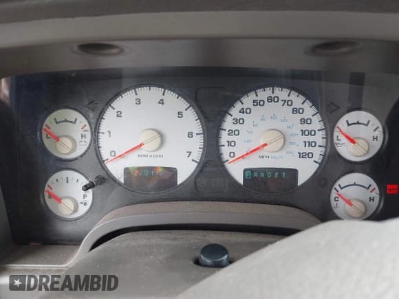 ✅ 2004 Dodge 2500 ST • VIN: 3D7KA28D14G205455 • Lot: 42435374. Wystawiony na IAAI z przebiegiem 220 115 mil. Bezpłatny archiwum sprzedaży aukcyjnych z USA i szczegółowy raport historii pojazdu na DreamBid. Zdjęcie 7.