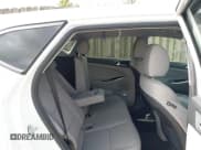 ✅ 2019 Hyundai Tucson SE • VIN: KM8J2CA4XKU892685 • Лот: 43179204. Опубликован ранее на IAAI с пробегом 106 612 миль. Бесплатный доступ к архиву аукционных продаж из США и подробный отчёт об истории автомобиля на DreamBid. Изображение 8.