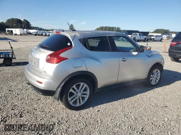 ✅ 2011 Nissan Juke S • VIN: JN8AF5MR8BT017305 • Lot: 82336535. Listed on Copart with 206,398 mi. Free auction sales archive from the USA and detailed vehicle history report at DreamBid. Image 3.