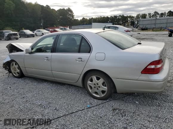 ✅ 2004 Lexus LS 430 • VIN: JTHBN36F440157414 • Lot: 82320185. Listed on Copart with 181,153 mi. Free auction sales archive from the USA and detailed vehicle history report at DreamBid. Image 2.