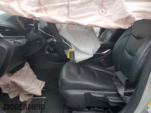 ✅ 2017 Chevrolet Volt Premier • VIN: 1G1RD6S57HU199973 • Lot: 81820784. Wystawiony na Copart z przebiegiem Nie podano. Bezpłatny archiwum sprzedaży aukcyjnych z USA i szczegółowy raport historii pojazdu na DreamBid. Zdjęcie 7.