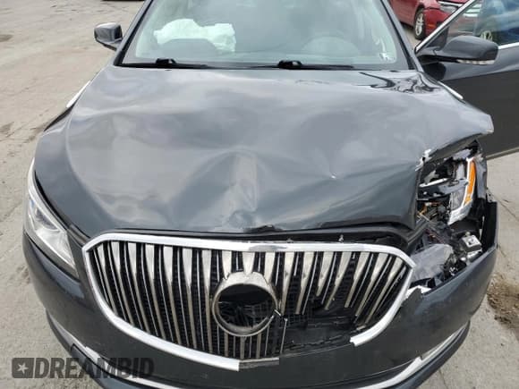 ✅ 2014 Buick LaCrosse Leather • VIN: 1G4GB5G37EF187565 • Lot: 92561765. Wystawiony na Copart z przebiegiem 81 917 mil. Bezpłatny archiwum sprzedaży aukcyjnych z USA i szczegółowy raport historii pojazdu na DreamBid. Zdjęcie 11.