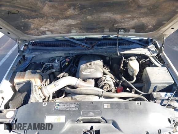 ✅ 2004 Chevrolet Suburban Z71 • VIN: 3GNFK16T54G268689 • Lot: 43595262. Listed on IAAI with 304,126 mi. Free auction sales archive from the USA and detailed vehicle history report at DreamBid. Image 10.