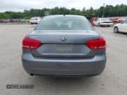 ✅ 2014 Volkswagen Passat S • VIN: 1VWAT7A37EC109457 • Lot: 42688998. Wystawiony na IAAI z przebiegiem 139 187 mil. Bezpłatny archiwum sprzedaży aukcyjnych z USA i szczegółowy raport historii pojazdu na DreamBid. Zdjęcie 16.