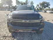 ✅ 2021 Chevrolet Tahoe Z71 • VIN: 1GNSKPKD5MR144907 • Lot: 82472405. Wystawiony na Copart z przebiegiem Nie podano. Bezpłatny archiwum sprzedaży aukcyjnych z USA i szczegółowy raport historii pojazdu na DreamBid. Zdjęcie 5.