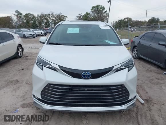 ✅ 2024 Toyota Sienna Platinum • VIN: 5TDESKFC8RS125304 • Лот: 41321647. Опубликован ранее на IAAI с пробегом Не указан. Бесплатный доступ к архиву аукционных продаж из США и подробный отчёт об истории автомобиля на DreamBid. Изображение 12.