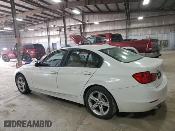 ✅ 2013 BMW 3 Series 328i xDrive • VIN: WBA3B5C5XDF596312 • Lot: 88660715. Wystawiony na Copart z przebiegiem 76 751 mil. Bezpłatny archiwum sprzedaży aukcyjnych z USA i szczegółowy raport historii pojazdu na DreamBid. Zdjęcie 2.