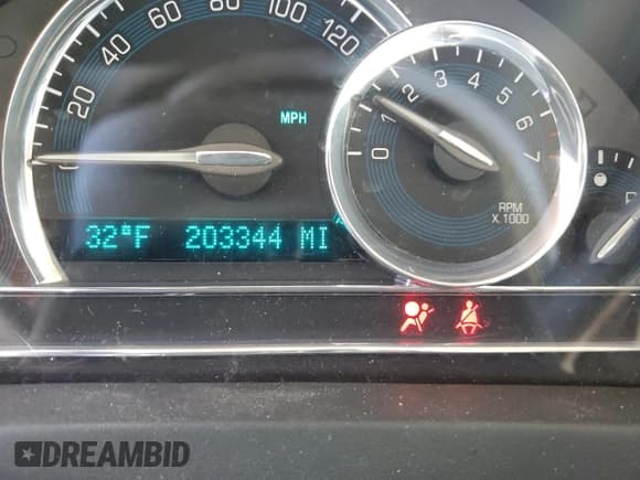 ✅ 2009 Chevrolet HHR LS • VIN: 3GNCA13B39S539514 • Lot: 44647755. Listed on Copart with 203,344 mi. Free auction sales archive from the USA and detailed vehicle history report at DreamBid. Image 9.