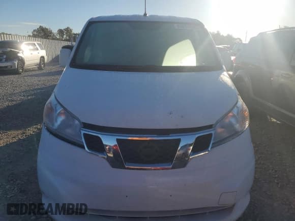 ✅ 2017 Nissan NV200 SV • VIN: 3N6CM0KN0HK693955 • Lot: 85694925. Wystawiony na Copart z przebiegiem 173 573 mil. Bezpłatny archiwum sprzedaży aukcyjnych z USA i szczegółowy raport historii pojazdu na DreamBid. Zdjęcie 5.