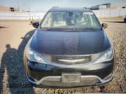 ✅ 2017 Chrysler Pacifica Touring L • VIN: 2C4RC1BG4HR788104 • Lot: 90416505. Listed on Copart with 73,247 mi. Free auction sales archive from the USA and detailed vehicle history report at DreamBid. Image 5.