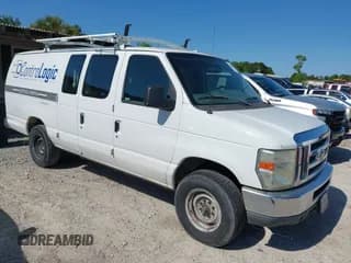 ✅ 2009 Ford E-Series Commercial • VIN: 1FTNS14W39DA42608 • Лот: 42325647. Опубликован ранее на IAAI с пробегом 213 516 миль. Бесплатный доступ к архиву аукционных продаж из США и подробный отчёт об истории автомобиля на DreamBid. Изображение 1.
