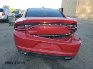 ✅ 2015 Dodge Charger SXT • VIN: 2C3CDXJG3FH739118 • Lot: 80326725. Wystawiony na Copart z przebiegiem 118 043 mil. Bezpłatny archiwum sprzedaży aukcyjnych z USA i szczegółowy raport historii pojazdu na DreamBid. Zdjęcie 6.