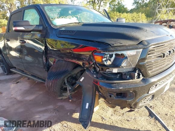 ✅ 2020 Ram 1500 Big Horn • VIN: 1C6RRFFG4LN310381 • Lot: 43404417. Wystawiony na IAAI z przebiegiem 86 162 mil. Bezpłatny archiwum sprzedaży aukcyjnych z USA i szczegółowy raport historii pojazdu na DreamBid. Zdjęcie 6.