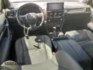 ✅ 2022 Lexus GX 460 • VIN: JTJKM7BX9N5311384 • Lot: 64450025. Wystawiony na Copart z przebiegiem 41 480 mil. Bezpłatny archiwum sprzedaży aukcyjnych z USA i szczegółowy raport historii pojazdu na DreamBid. Zdjęcie 8.