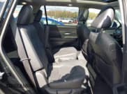 ✅ 2024 Toyota Highlander XLE • VIN: 5TDAAAB50RS012465 • Lot: 43660174. Listed on IAAI with 15,848 mi. Free auction sales archive from the USA and detailed vehicle history report at DreamBid. Image 8.