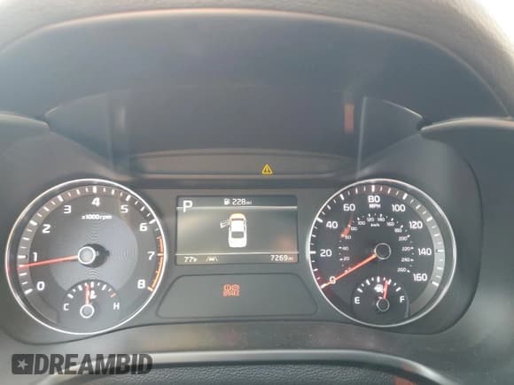 ✅ 2024 Kia Forte GT-Line • VIN: 3KPF54AD1RE810634 • Lot: 63285055. Wystawiony na Copart z przebiegiem 7 269 mil. Bezpłatny archiwum sprzedaży aukcyjnych z USA i szczegółowy raport historii pojazdu na DreamBid. Zdjęcie 9.