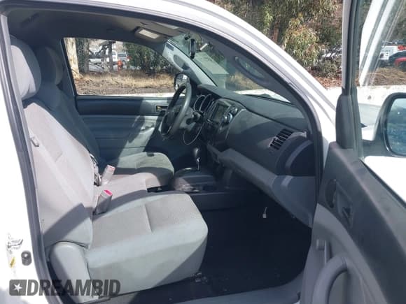 ✅ 2014 Toyota Tacoma • VIN: 5TFNX4CN2EX034147 • Лот: 43721733. Опубликован ранее на IAAI с пробегом 164 717 миль. Бесплатный доступ к архиву аукционных продаж из США и подробный отчёт об истории автомобиля на DreamBid. Изображение 5.