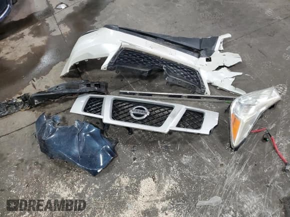 ✅ 2017 Nissan Frontier SV • VIN: 1N6AD0EV9HN730045 • Лот: 85308015. Опубликован ранее на Copart с пробегом 84 189 миль. Бесплатный доступ к архиву аукционных продаж из США и подробный отчёт об истории автомобиля на DreamBid. Изображение 12.