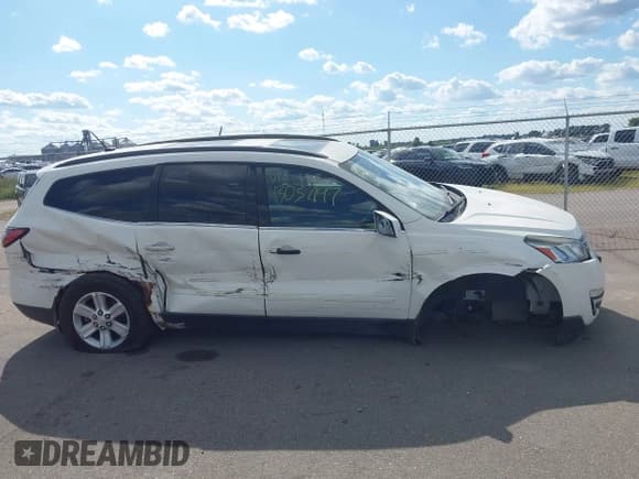 ✅ 2013 Chevrolet Traverse LT • VIN: 1GNKVJKD9DJ189724 • Lot: 43037197. Wystawiony na IAAI z przebiegiem 156 728 mil. Bezpłatny archiwum sprzedaży aukcyjnych z USA i szczegółowy raport historii pojazdu na DreamBid. Zdjęcie 14.