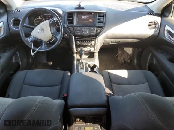 ✅ 2017 Nissan Pathfinder SV • VIN: 5N1DR2MN3HC634739 • Лот: 86055875. Опубликован ранее на Copart с пробегом 136 463 миль. Бесплатный доступ к архиву аукционных продаж из США и подробный отчёт об истории автомобиля на DreamBid. Изображение 8.