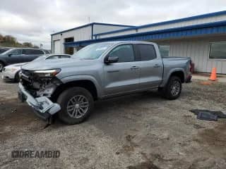 2024 Chevrolet Colorado 4WD LT z VIN 1GCPTCEK0R1167631, wystawiony jako Copart lot #89488915 z przebiegiem 15 203 mil mil oraz Szkoda całkowita • Salvage title. Historia ofert i sprzedaży dostępna na DreamBid. Obrazek 1.
