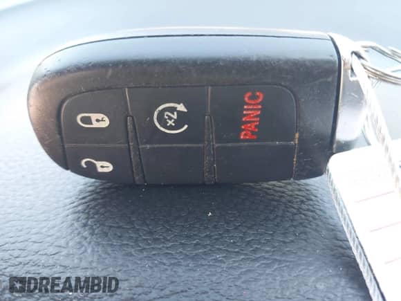 2015 Dodge Journey R/T z VIN 3C4PDCEG4FT683035, wystawiony jako IAAI lot #43223756 z przebiegiem 163 222 mil mil oraz . Historia ofert i sprzedaży dostępna na DreamBid. Obrazek 11.