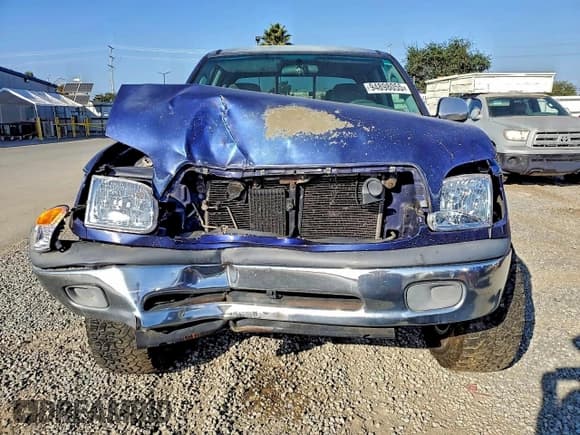 ✅ 2002 Toyota Tundra SR5 • VIN: 5TBRT34192S251188 • Лот: 94898055. Опубликован ранее на Copart с пробегом 205 126 миль. Бесплатный доступ к архиву аукционных продаж из США и подробный отчёт об истории автомобиля на DreamBid. Изображение 5.