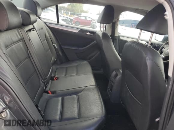 ✅ 2013 Volkswagen Jetta SE • VIN: 3VWDP7AJ8DM360372 • Lot: 51796725. Listed on Copart with 66,981 mi. Free auction sales archive from the USA and detailed vehicle history report at DreamBid. Image 10.