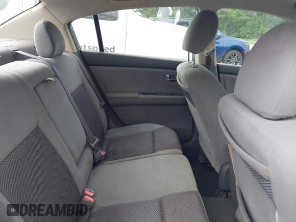 ✅ 2007 Nissan Sentra S • VIN: 3N1AB61E37L635841 • Lot: 42601898. Listed on IAAI with 189,270 mi. Free auction sales archive from the USA and detailed vehicle history report at DreamBid. Image 8.