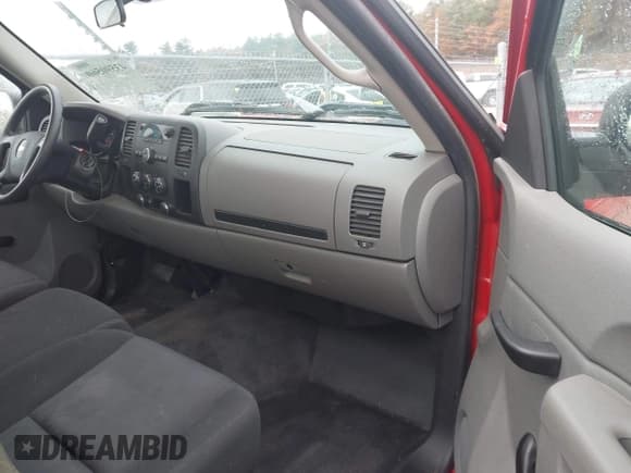 ✅ 2011 Chevrolet Silverado 1500 Work Truck • VIN: 1GCNCPEX8BZ429350 • Lot: 43590560. Listed on IAAI with 123,274 mi. Free auction sales archive from the USA and detailed vehicle history report at DreamBid. Image 5.