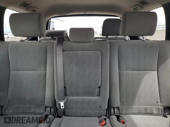 ✅ 2016 Toyota Sequoia SR5 • VIN: 5TDBY5G12GS137445 • Lot: 62202505. Listed on Copart with 125,499 mi. Free auction sales archive from the USA and detailed vehicle history report at DreamBid. Image 10.