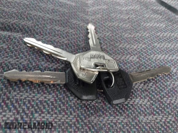 ✅ 1998 Jeep Cherokee Sport • VIN: 1J4FJ68S1WL266581 • Lot: 41446293. Listed on IAAI with 149,202 mi. Free auction sales archive from the USA and detailed vehicle history report at DreamBid. Image 11.