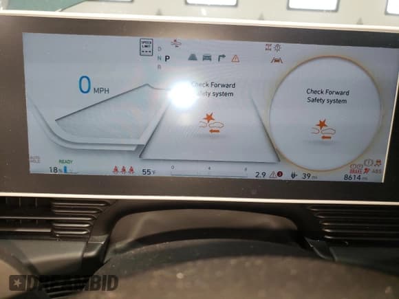 ✅ 2024 Hyundai Ioniq 5 SEL • VIN: KM8KNDDF1RU329047 • Lot: 86601325. Listed on Copart with 8,614 mi. Free auction sales archive from the USA and detailed vehicle history report at DreamBid. Image 9.