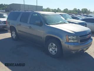 ✅ 2009 Chevrolet Suburban 2LT • VIN: 1GNFC26J99R235560 • Lot: 43592130. Listed on IAAI with 247,759 mi. Free auction sales archive from the USA and detailed vehicle history report at DreamBid. Image 1.