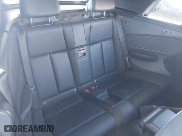 ✅ 2013 BMW 1 Series 128i • VIN: WBAUN1C55DVR01404 • Lot: 41682695. Listed on IAAI with 100,948 mi. Free auction sales archive from the USA and detailed vehicle history report at DreamBid. Image 8.