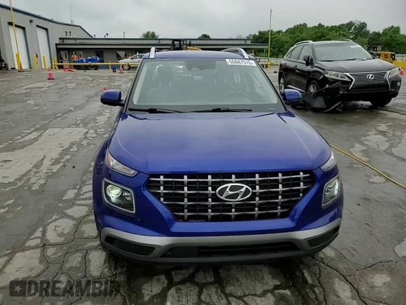 ✅ 2023 Hyundai Venue Limited • VIN: KMHRC8A33PU244326 • Lot: 55687515. Listed on Copart with 9,973 mi. Free auction sales archive from the USA and detailed vehicle history report at DreamBid. Image 14.