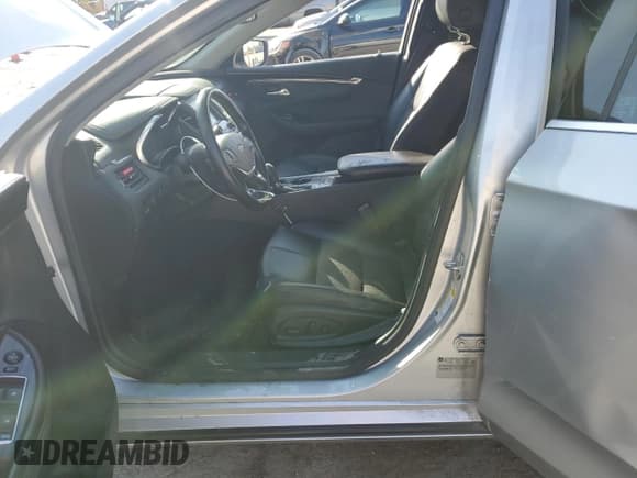 ✅ 2017 Chevrolet Impala LT • VIN: 2G1105S30H9129441 • Лот: 75233664. Опубликован ранее на Copart с пробегом 185 637 миль. Бесплатный доступ к архиву аукционных продаж из США и подробный отчёт об истории автомобиля на DreamBid. Изображение 7.