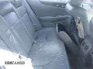 ✅ 2002 Lexus ES 300 • VIN: JTHBF30G520077387 • Lot: 42303130. Listed on IAAI with 215,342 mi. Free auction sales archive from the USA and detailed vehicle history report at DreamBid. Image 8.