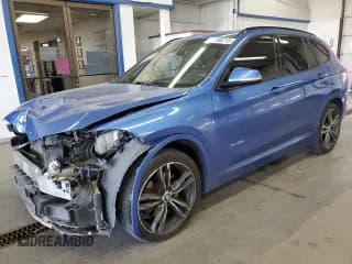 ✅ 2017 BMW X1 xDrive28i • VIN: WBXHT3C37H5F73466 • Lot: 87108215. Listed on Copart with 105,639 mi. Free auction sales archive from the USA and detailed vehicle history report at DreamBid. Image 1.