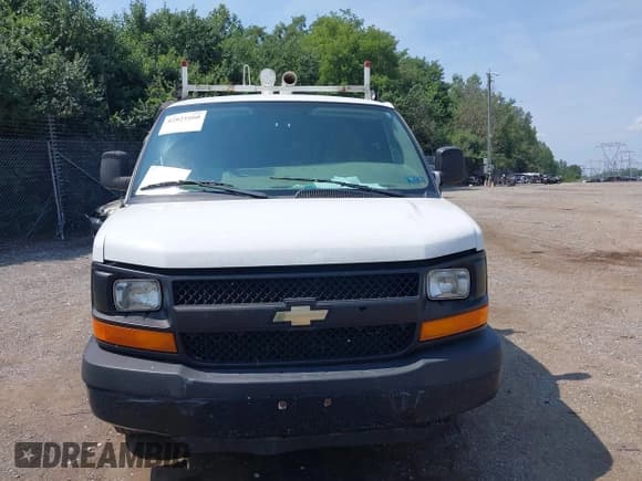 ✅ 2014 Chevrolet Express Cargo • VIN: 1GCWGGCA4E1117083 • Lot: 42821660. Listed on IAAI with Not provided. Free auction sales archive from the USA and detailed vehicle history report at DreamBid. Image 13.