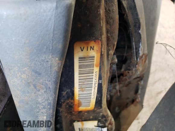 ✅ 1998 Honda Passport LX • VIN: 4S6CK58W3W4409210 • Лот: 55009334. Опубликован ранее на Copart с пробегом Не указан. Бесплатный доступ к архиву аукционных продаж из США и подробный отчёт об истории автомобиля на DreamBid. Изображение 14.