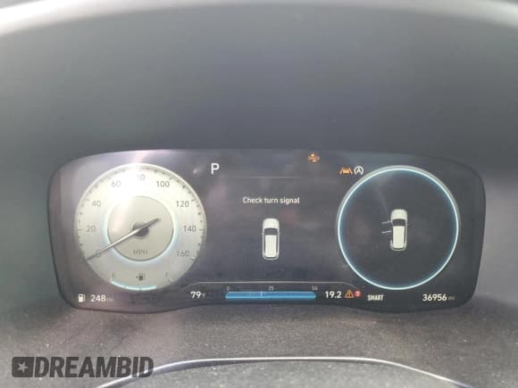 ✅ 2022 Hyundai Santa Fe Limited • VIN: 5NMS4DAL5NH374379 • Lot: 54016964. Wystawiony na Copart z przebiegiem 36 956 mil. Bezpłatny archiwum sprzedaży aukcyjnych z USA i szczegółowy raport historii pojazdu na DreamBid. Zdjęcie 9.