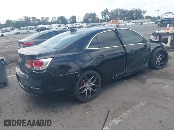 2016 Chevrolet Malibu LT with VIN 1G11C5SA8GF162134, listed as a IAAI auction lot 43219294 with 160,267 mi miles and . Bid and sale history available at DreamBid. Image 4.