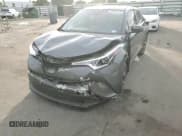 ✅ 2018 Toyota C-HR XLE • VIN: NMTKHMBX8JR060043 • Lot: 90953815. Wystawiony na Copart z przebiegiem 128 859 mil. Bezpłatny archiwum sprzedaży aukcyjnych z USA i szczegółowy raport historii pojazdu na DreamBid. Zdjęcie 13.