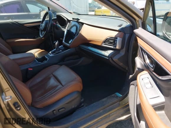 ✅ 2020 Subaru Outback Touring • VIN: 4S4BTAPC7L3241817 • Lot: 42336018. Listed on IAAI with 40,058 mi. Free auction sales archive from the USA and detailed vehicle history report at DreamBid. Image 5.