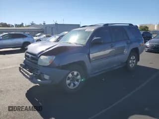 ✅ 2003 Toyota 4Runner SR5 • VIN: JTEZU14R530011084 • Лот: 90304485. Опубликован ранее на Copart с пробегом 192 006 миль. Бесплатный доступ к архиву аукционных продаж из США и подробный отчёт об истории автомобиля на DreamBid. Изображение 1.