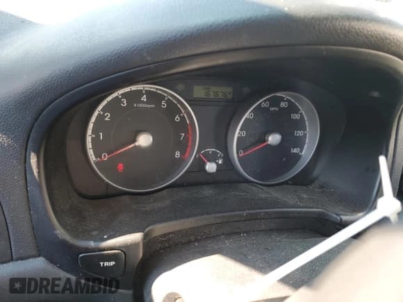 ✅ 2011 Hyundai Accent GS • VIN: KMHCM3AC2BU191973 • Лот: 89270725. Опубликован ранее на Copart с пробегом 167 676 миль. Бесплатный доступ к архиву аукционных продаж из США и подробный отчёт об истории автомобиля на DreamBid. Изображение 9.